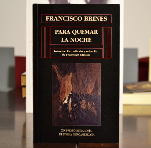 Portada "Para quemar la noche" de Francisco Brines