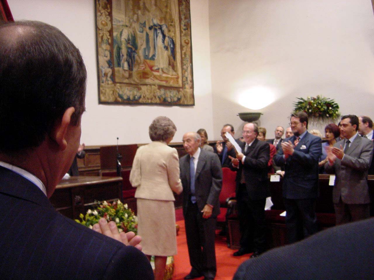 Acto de entrega XI Premio Reina Sofía de Poesía Iberoamericana 2002 a José Antonio Muñoz Rojas