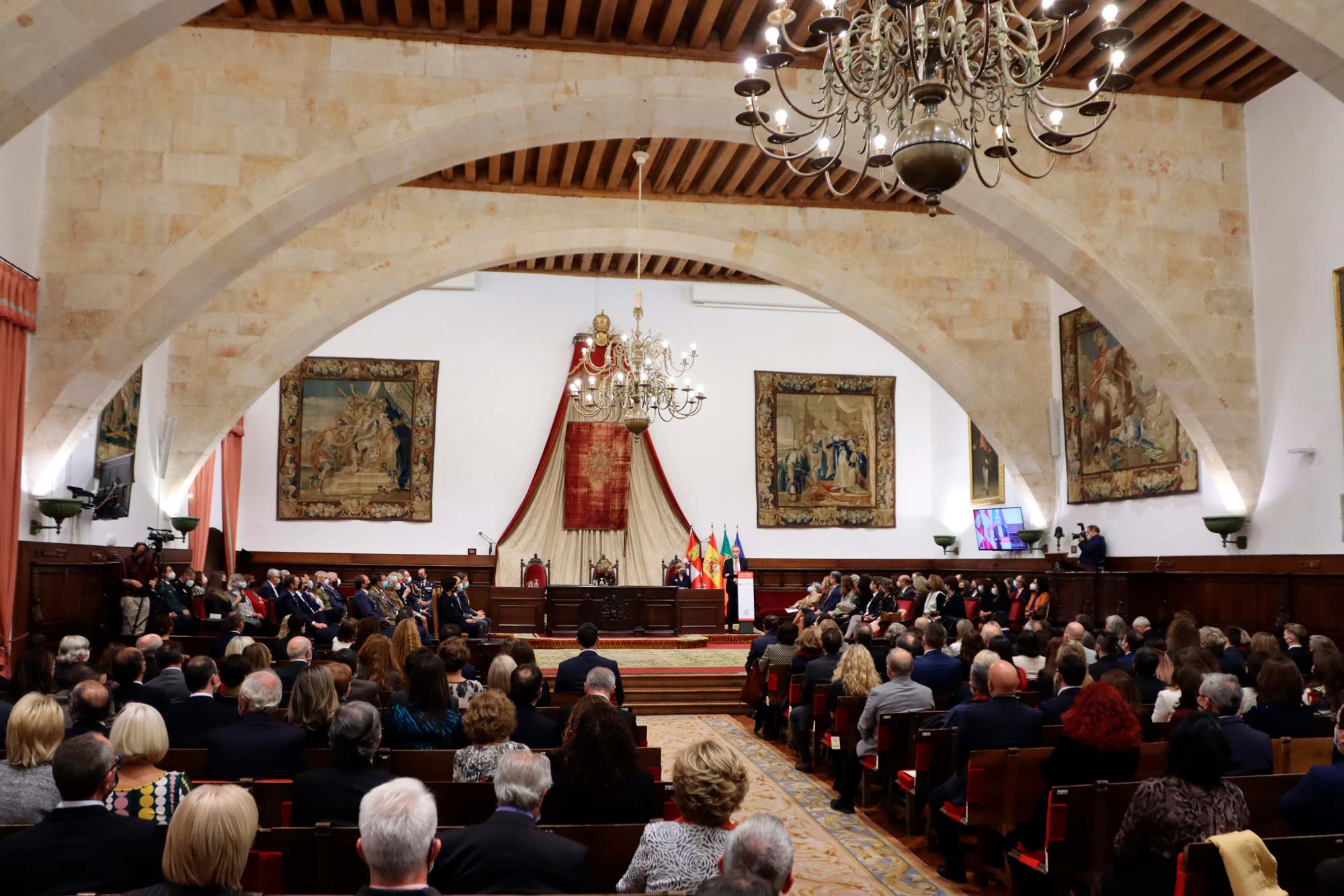 Acto de entrega XXX Premio Reina Sofía de Poesía Iberoamericana 2021 a Ana Luisa Amaral. Universidad de Salamanca y Patrimonio Nacional