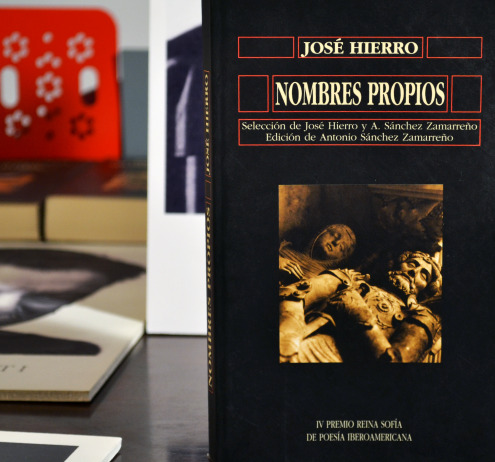 Portada "Nombres propios" de José Hierro